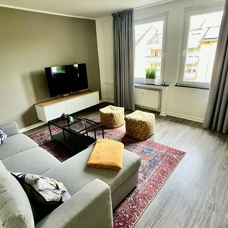 Apartmán Bostel 2- Modernes In Meiderich, 4,7 Km Hbf, U-bahn 250m, Flughafen Duesseldorf 28 Km, Landschaftspark 2,9 Km, 5 Gehminuten Von Herzklinik Entfernt *